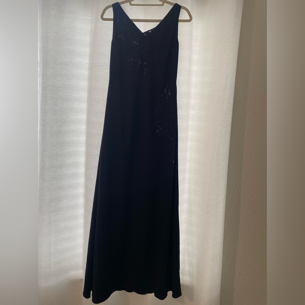 Elegant Black Evening Gown